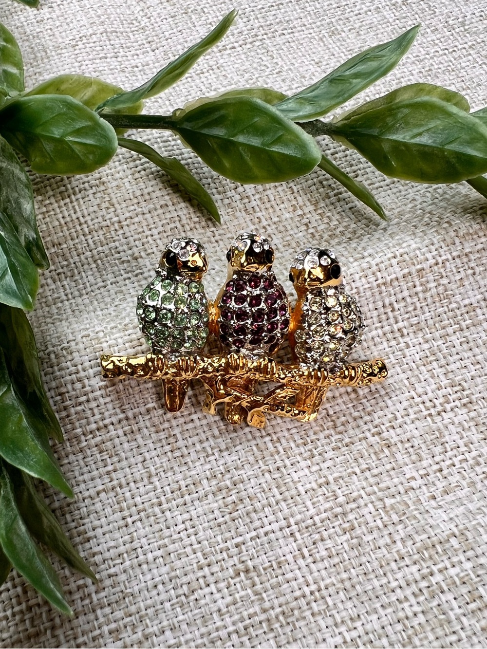 BUTLER Vintage Gold Colourful Crystal Rhinestone Bird Brooch